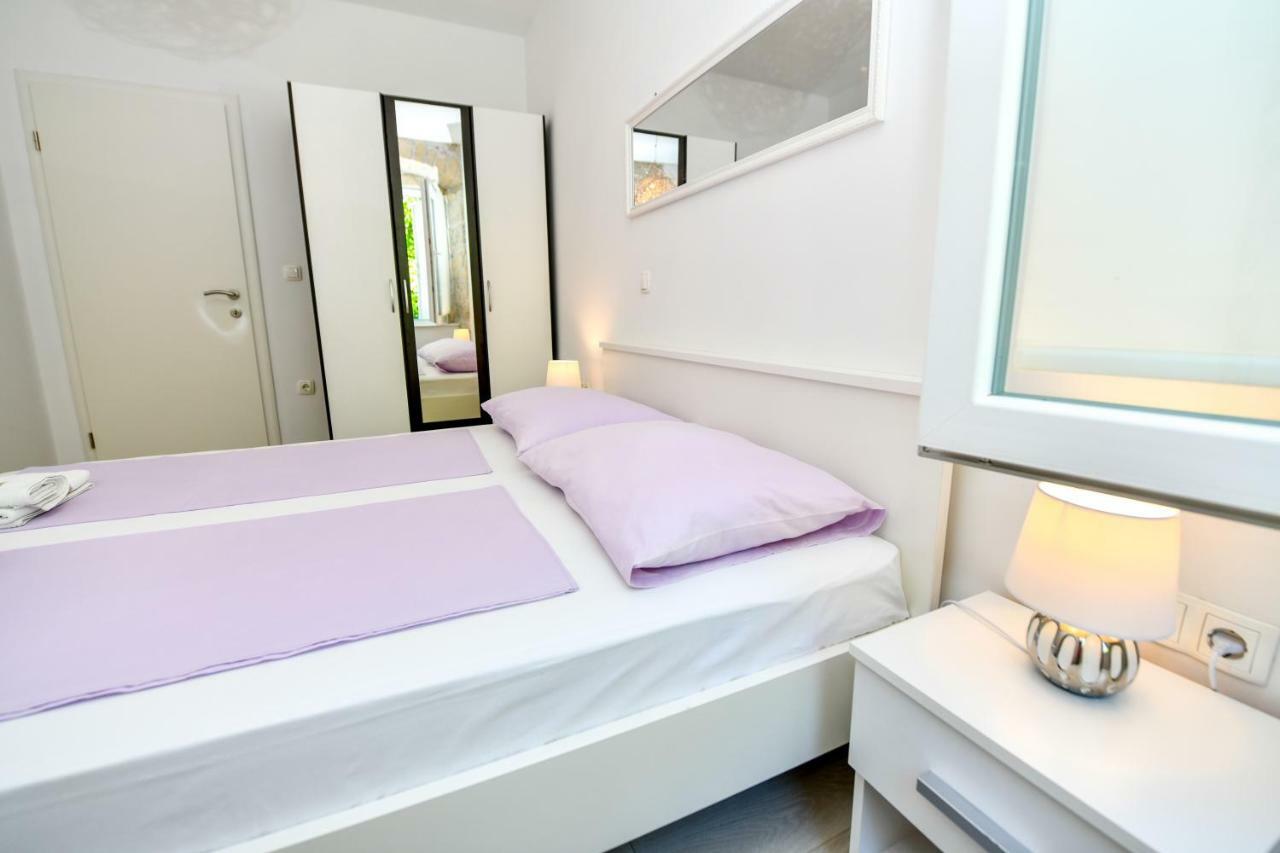 Mila Apartment Синь Экстерьер фото